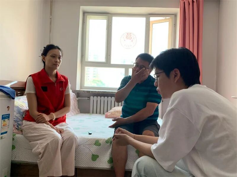 “福彩献真情 爱心助学子”活动系列报道④丨小越：“既做好儿子，又当好学生”